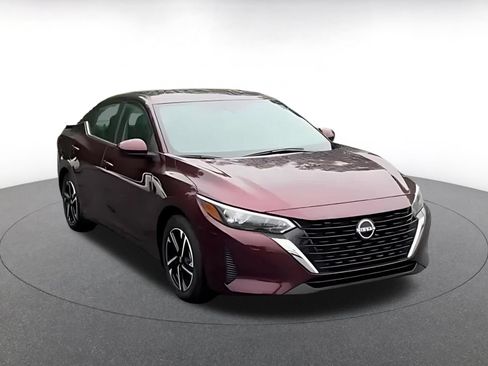 Used 2025 Nissan Sentra SV FWD image 15