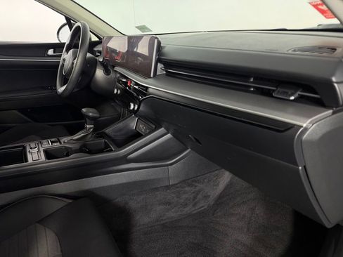 Used 2025 Kia K5 LXS FWD image 30