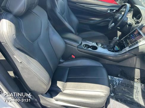 Used 2019 INFINITI Q60 3.0t Luxe w/ Essential Package AWD/4WD image 12
