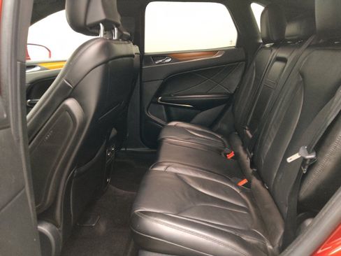Used 2017 Lincoln MKC Select w/ Select Plus Package image 18