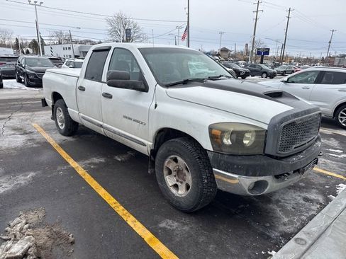 Used 2004 Dodge Ram 2500 Truck SLT w/ Trailer Tow Group image 3