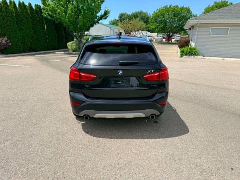 Used 2018 BMW X1 xDrive28i AWD/4WD image 4