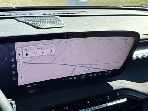 Used 2025 Buick Enclave Sport Touring image 20