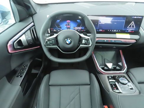 Used 2026 BMW X3 xDrive30 w/ Convenience Package image 11