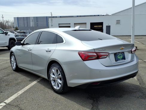 Certified 2019 Chevrolet Malibu LT w/ Driver Confidence Package II image 4