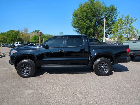 Used 2021 Toyota Tacoma SR5 image 3