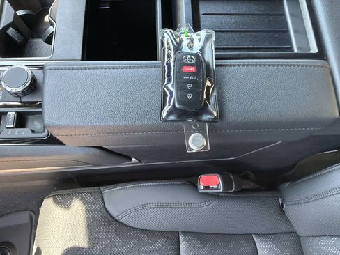 Used 2025 Toyota Tundra Limited w/ TRD Off-Road Package image 35