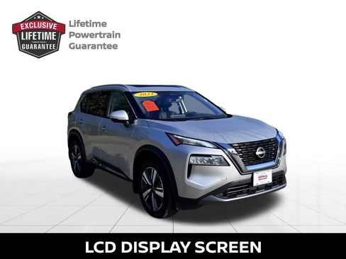 Certified 2023 Nissan Rogue SL w/ SL Premium Package image 11