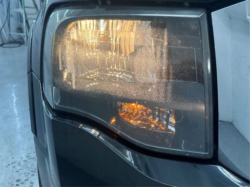 Used 2012 Ford Expedition Limited image 34