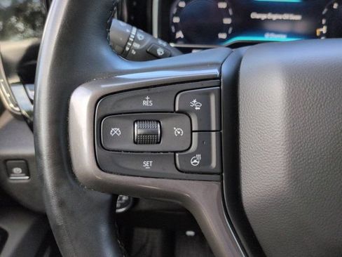 Used 2024 Chevrolet Silverado 2500 ZR2 w/ Technology Package AWD/4WD image 24