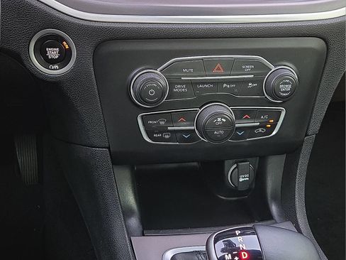 Used 2020 Dodge Charger Scat Pack w/ Dynamics Package RWD image 18