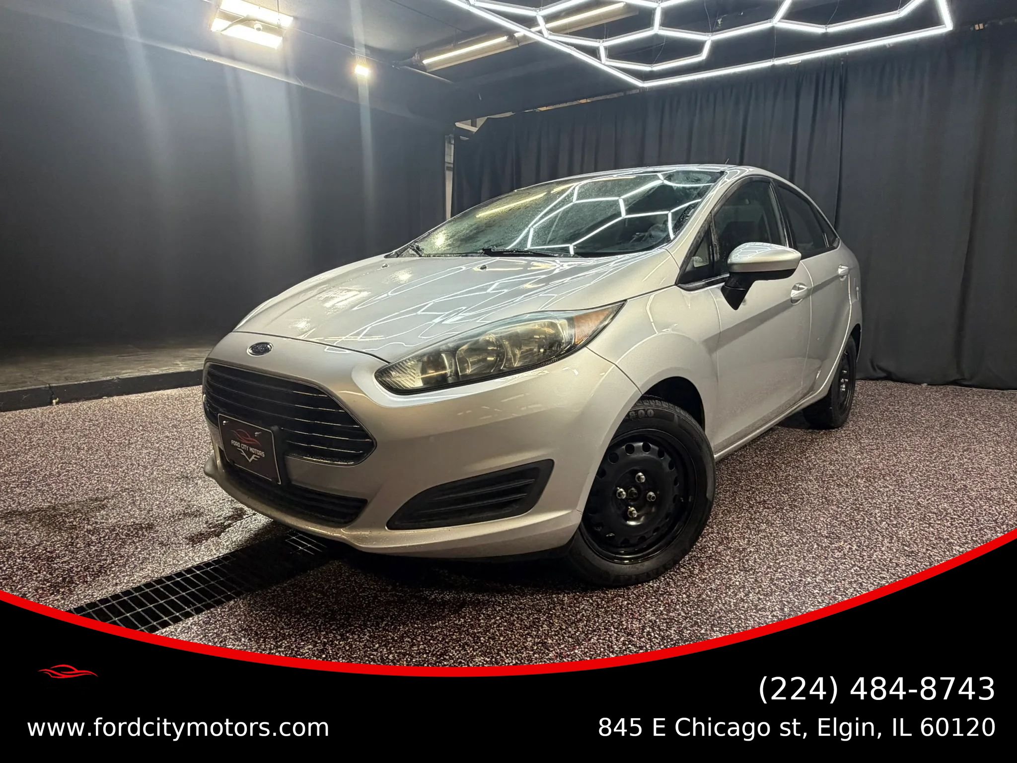 Used 2017 Ford Fiesta S FWD image 1