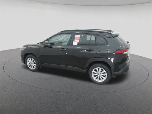 New 2026 Toyota Corolla Cross LE image 4