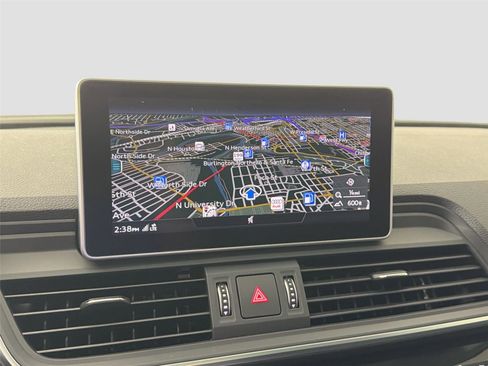 Used 2018 Audi Q5 2.0T Premium AWD/4WD image 14