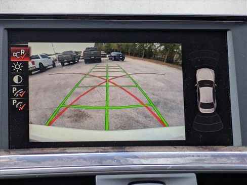 Used 2017 BMW 330i Sedan image 13