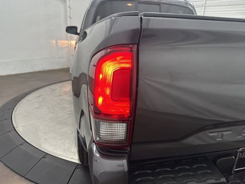 Used 2019 Toyota Tacoma SR w/ SR Convenience Package image 27