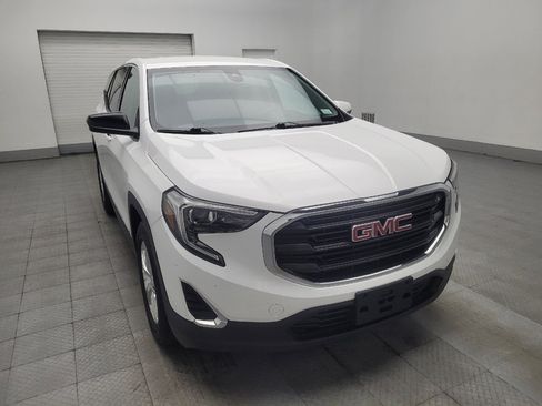 Used 2020 GMC Terrain SLE image 13