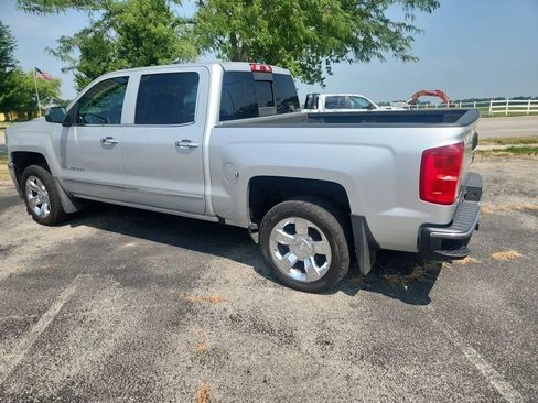 Used 2018 Chevrolet Silverado 1500 LTZ w/ Sport Package AWD/4WD image 7