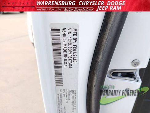 Used 2024 Jeep Wagoneer L Series II w/ Flexible Seating Group image 11