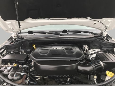 Used 2018 Jeep Grand Cherokee Altitude image 14