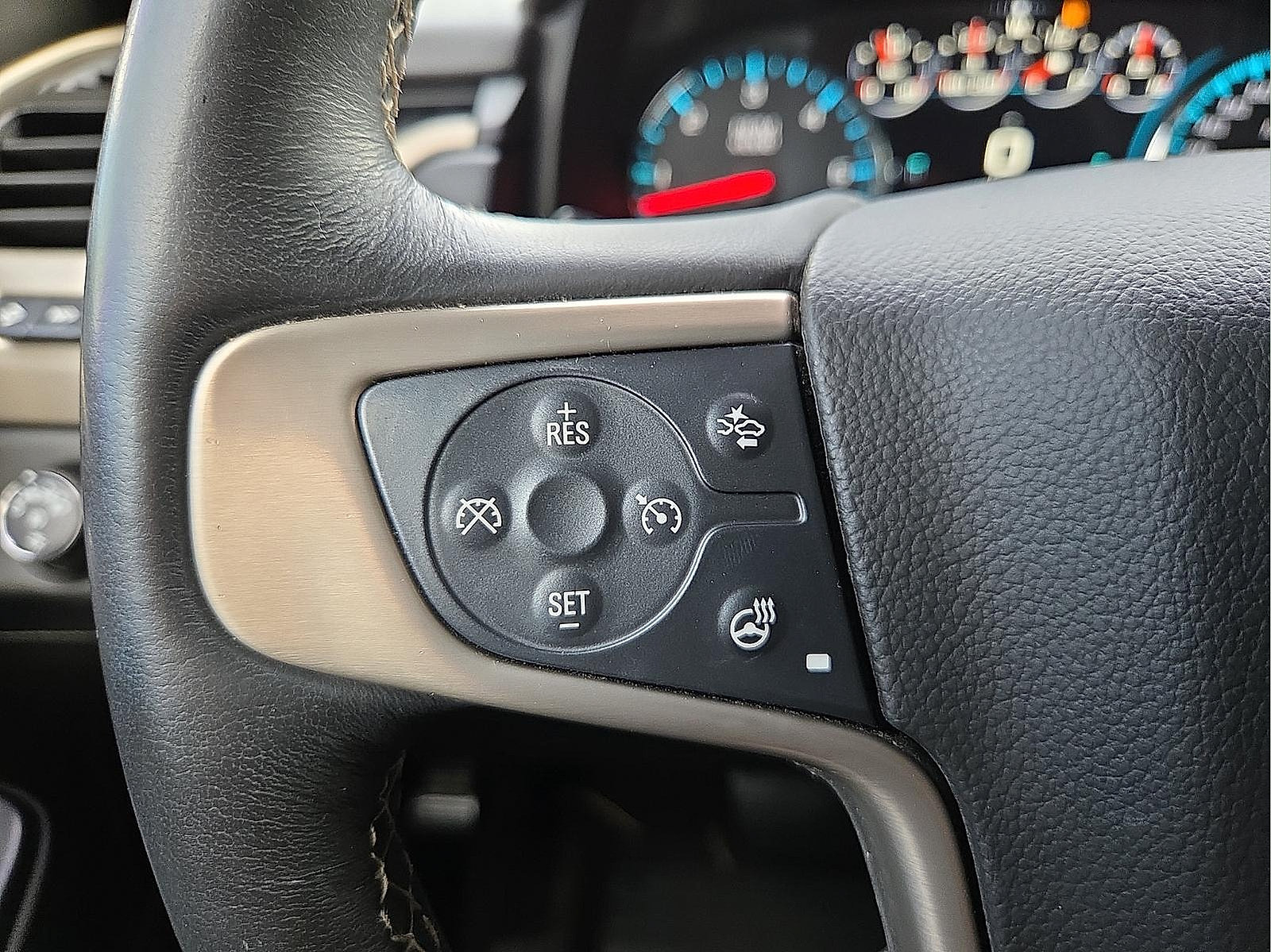 Used 2017 GMC Yukon Denali w/ Open Road Package AWD/4WD image 22