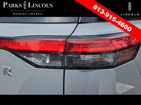Used 2022 Nissan Pathfinder Platinum AWD/4WD image 7