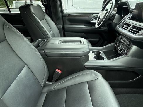 Used 2022 Chevrolet Tahoe LT w/ LT Signature Package AWD/4WD image 18