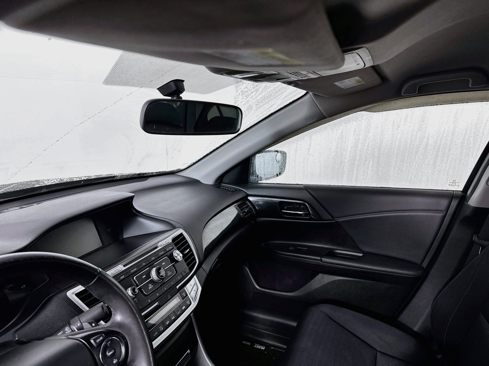Used 2015 Honda Accord Sport image 23
