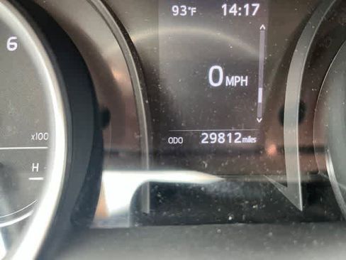 Used 2022 Toyota Camry LE FWD image 8