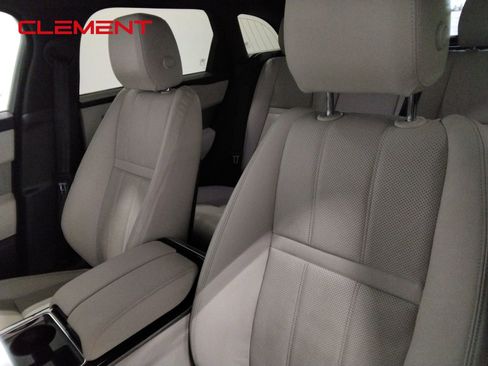 Used 2023 Land Rover Range Rover Velar R-Dynamic S image 34