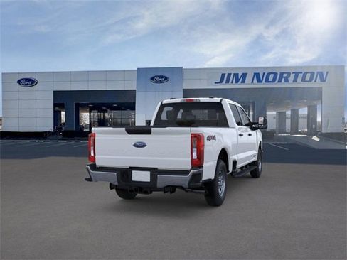 New 2026 Ford F250 XL w/ XL Chrome Package image 8