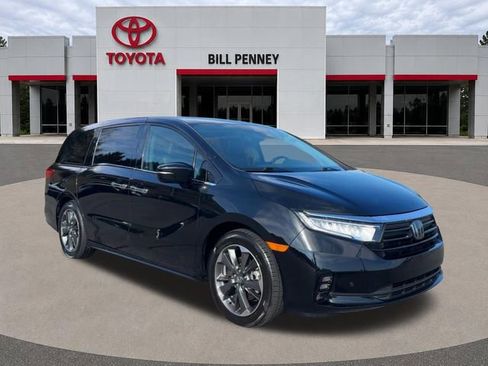 Used 2023 Honda Odyssey Elite image 7