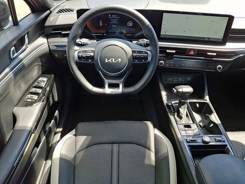 Used 2025 Kia K5 GT-Line AWD/4WD image 11