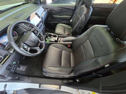 Used 2021 Honda Pilot Black Edition image 22