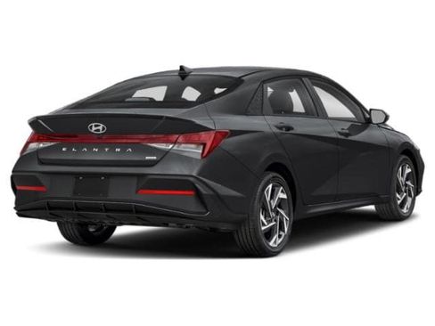 New 2026 Hyundai Elantra Sport image 3