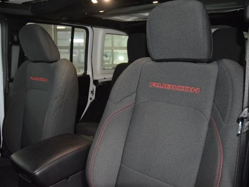Used 2026 Jeep Wrangler Unlimited Rubicon AWD/4WD image 48