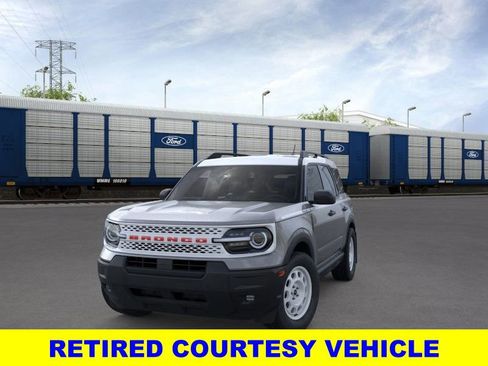 New 2025 Ford Bronco Sport Heritage w/ Convenience Package AWD/4WD image 2