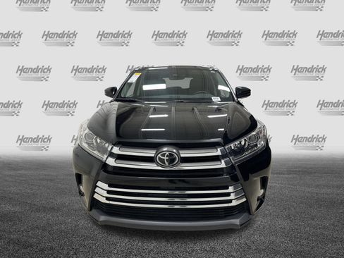 Used 2018 Toyota Highlander Limited w/ Protection Package #3 AWD/4WD image 3