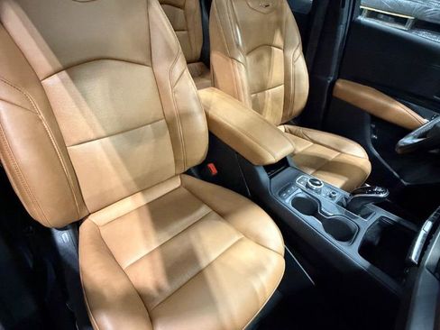 Used 2024 Cadillac XT4 Premium Luxury w/ Technology Package image 13