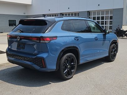 New 2026 Volkswagen Tiguan SE R-Line