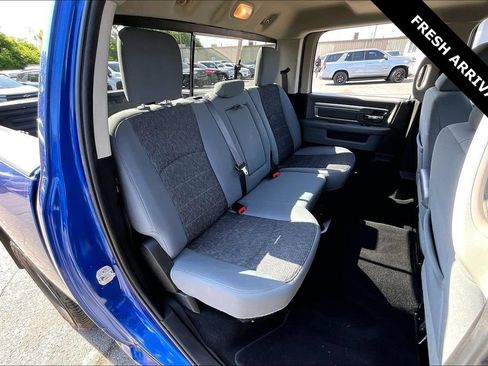 Used 2019 RAM 1500 Classic SLT w/ Luxury Group AWD/4WD image 25