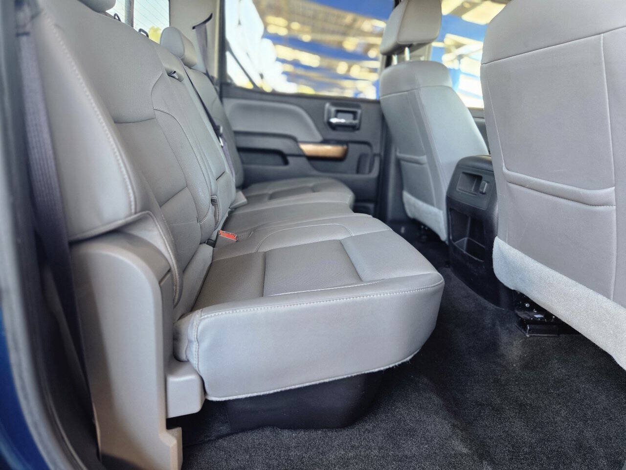 Used 2017 Chevrolet Silverado 2500 LTZ w/ Duramax Plus Package AWD/4WD image 25