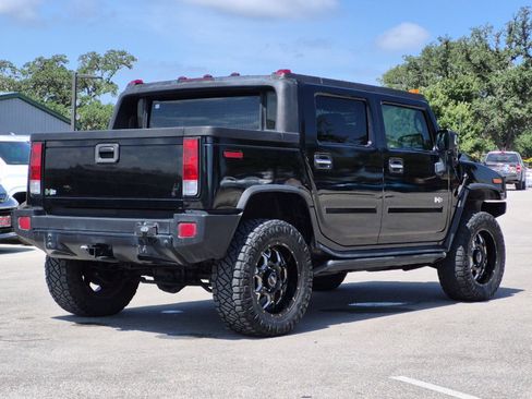 Used 2005 HUMMER H2 SUT w/ Preferred Equipment Group AWD/4WD image 5