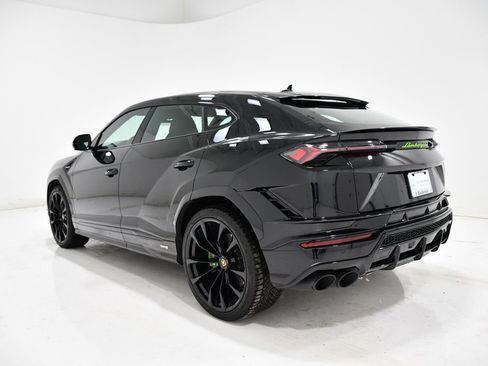 Used 2023 Lamborghini Urus S AWD/4WD image 3