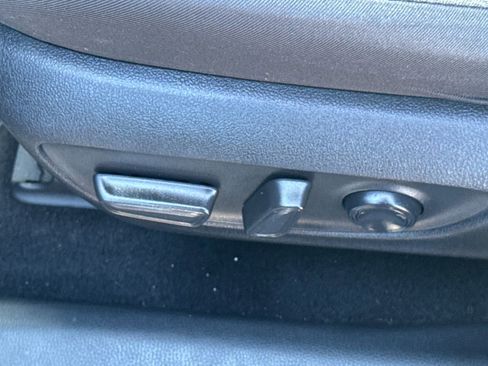 Used 2023 Toyota RAV4 AWD Hybrid image 46