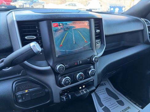 Used 2022 RAM 2500 Big Horn image 11