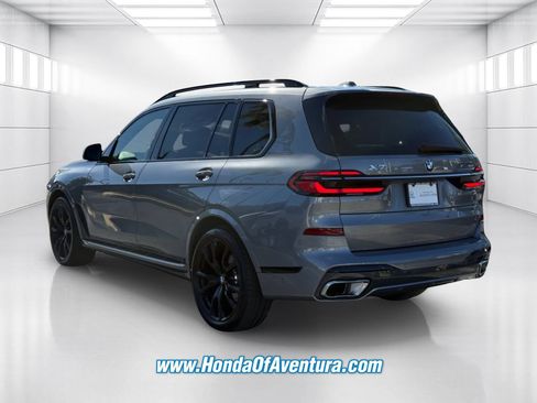 Used 2024 BMW X7 xDrive40i w/ Executive Package AWD/4WD image 4