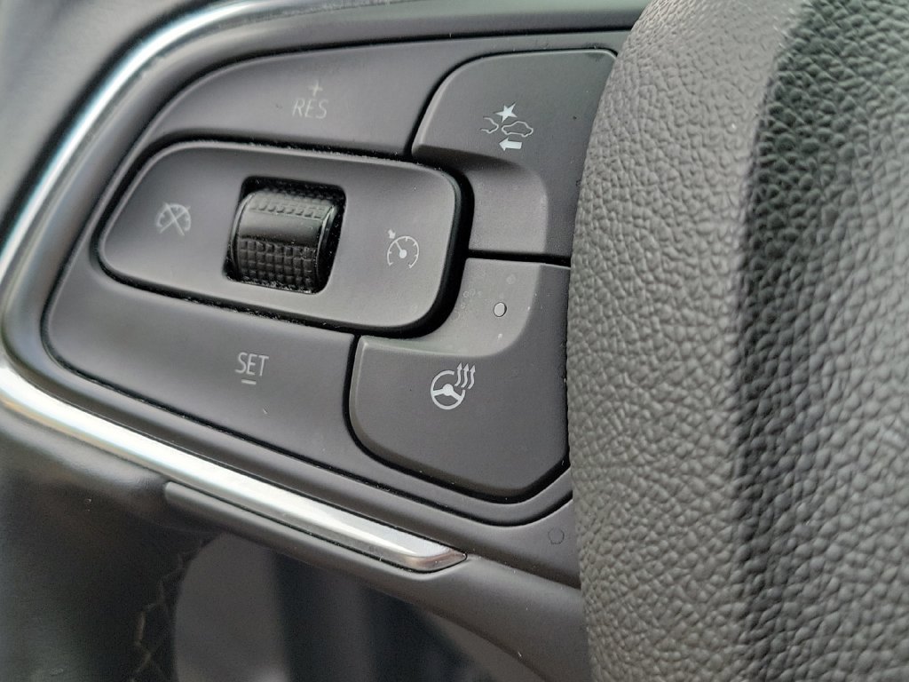 Used 2021 Buick Envision Avenir w/ Technology Package II AWD/4WD image 21