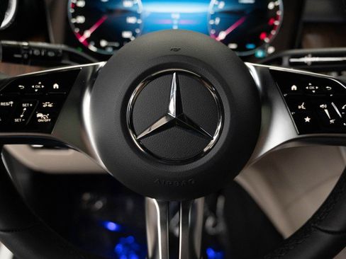 New 2027 Mercedes-Benz GLC 300 image 23