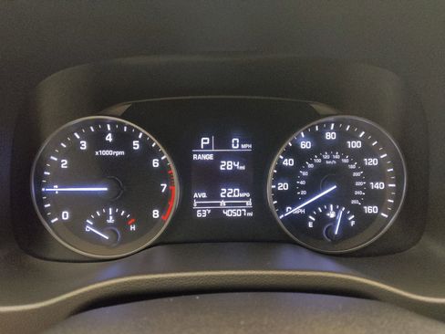 Used 2017 Hyundai Elantra SE w/ Cargo Package image 23